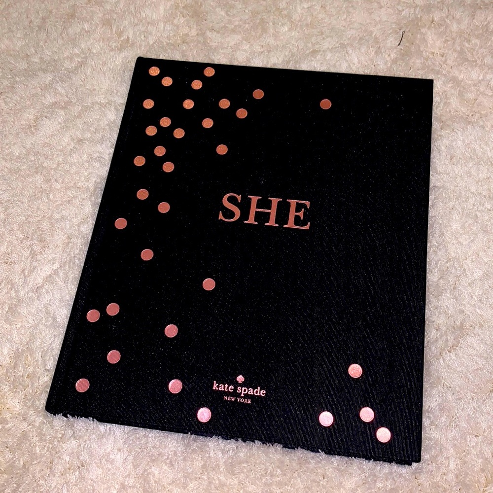 Kate spade She book